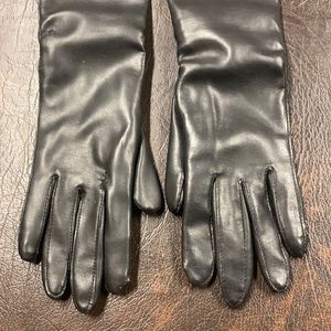 Black Leather Gloves